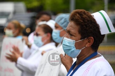 Enfermeras paralizan labores por 24 horas; el Minsa hace un llamado a seguir dialogando