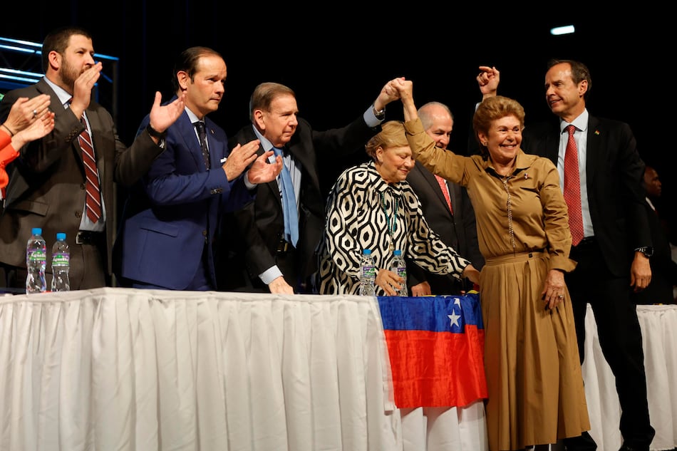 32 expresidentes respaldan la soberanía del pueblo de Venezuela que eligió a Edmundo González Urrutia como presidente