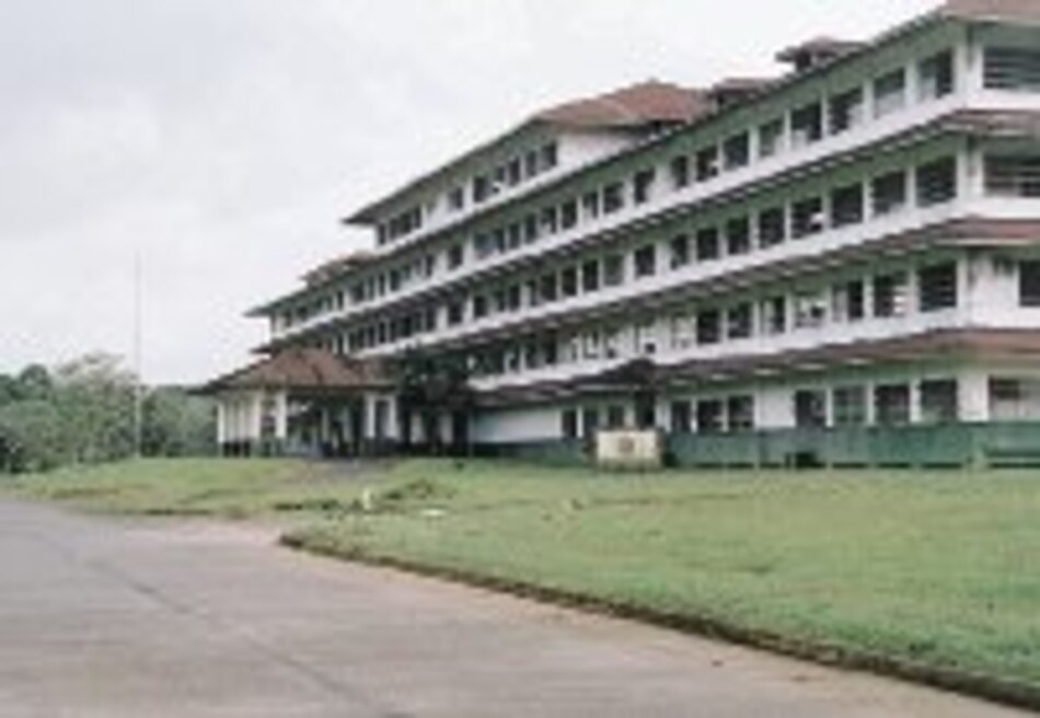 Sigue presión por cerrar la Escuela de las Américas