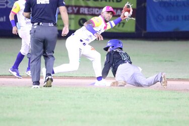 Colón regresa a la capital con un panorama diferente