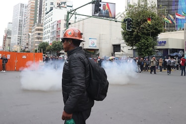 Sindicatos bolivianos vuelven a marchar contra el retiro de la subvención a combustibles