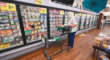 Aumenta inflación en Estados Unidos y llega a 6.8% en un año