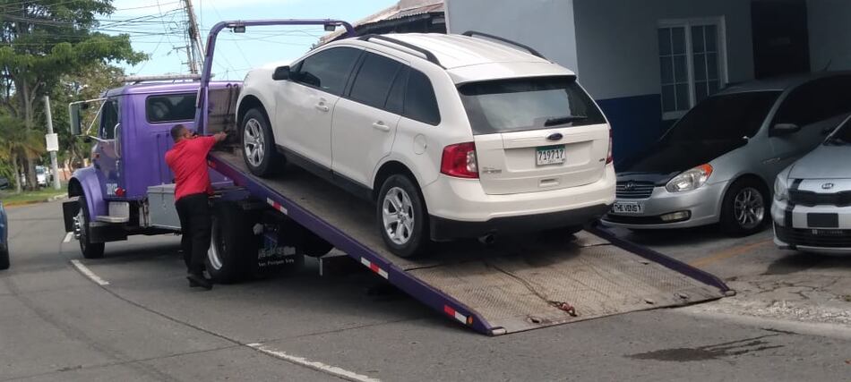 El TE reporta dos incidentes sospechosos en la víspera de la primaria de CD