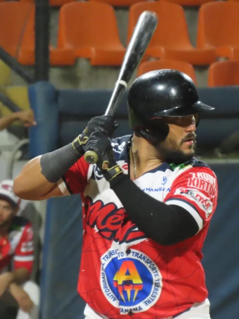 Colón le da la bola a su estelar para tratar de frenar a Metro