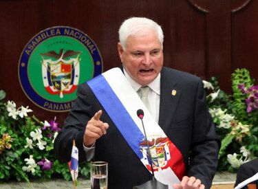 Presidente Martinelli sanciona ley de pensión alimenticia