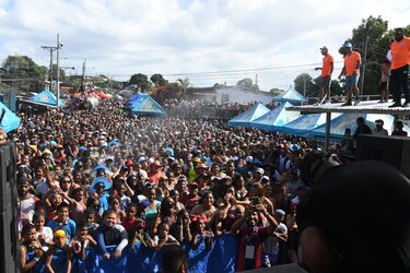 Unas 11 mil personas ingresaron a la cinta costera en el tercer día de carnaval