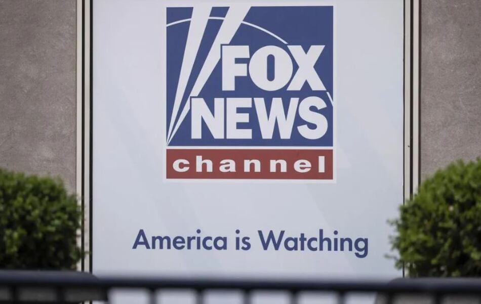 Fox alcanza acuerdo para evitar juicio por falsedades sobre fraude electoral