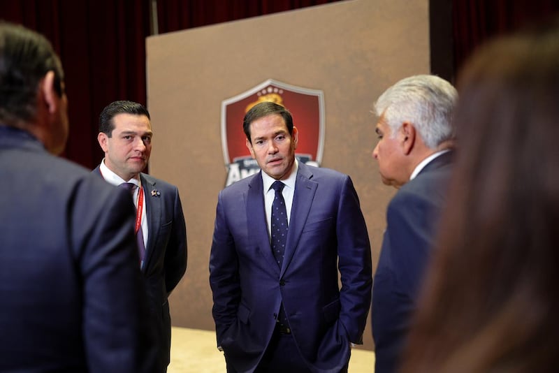 Marco Rubio alerta sobre efectos de medidas de China a buques panameños