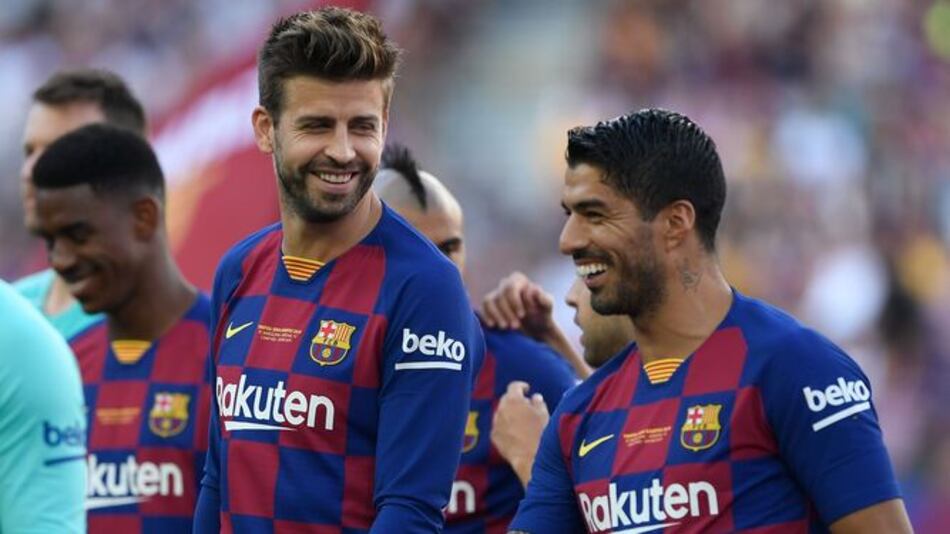 Luis Suárez rescata al Barcelona en un amistoso ante el Arsenal