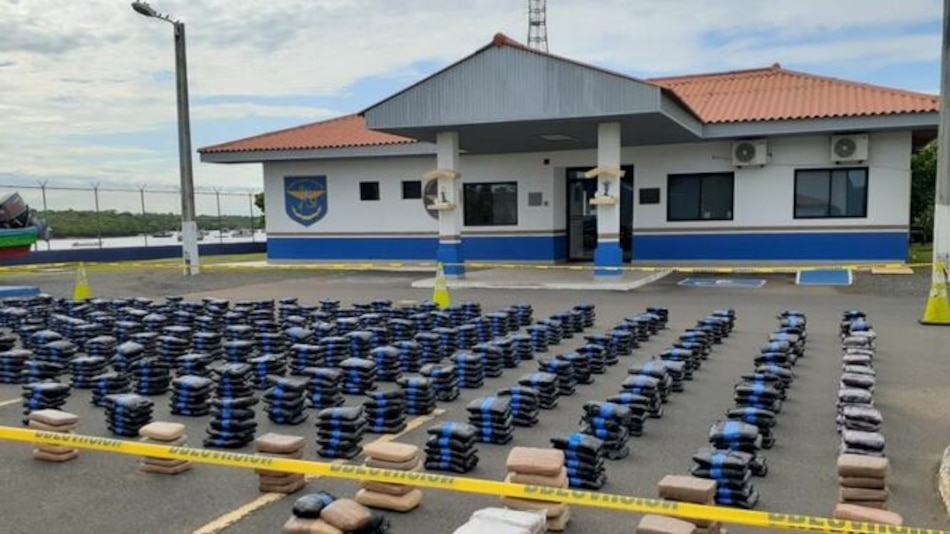 Decomisan cargamento de droga en costa de Azuero; hay cuatro aprehendidos