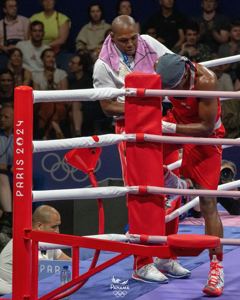 Gustavo Caicedo: la historia del entrenador que forjó la medalla de Atheyna Bylon