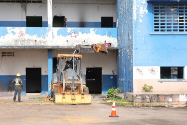 Construcción de la Escuela República de Venezuela y el Instituto Comercial Bolívar empezarían en dos semanas