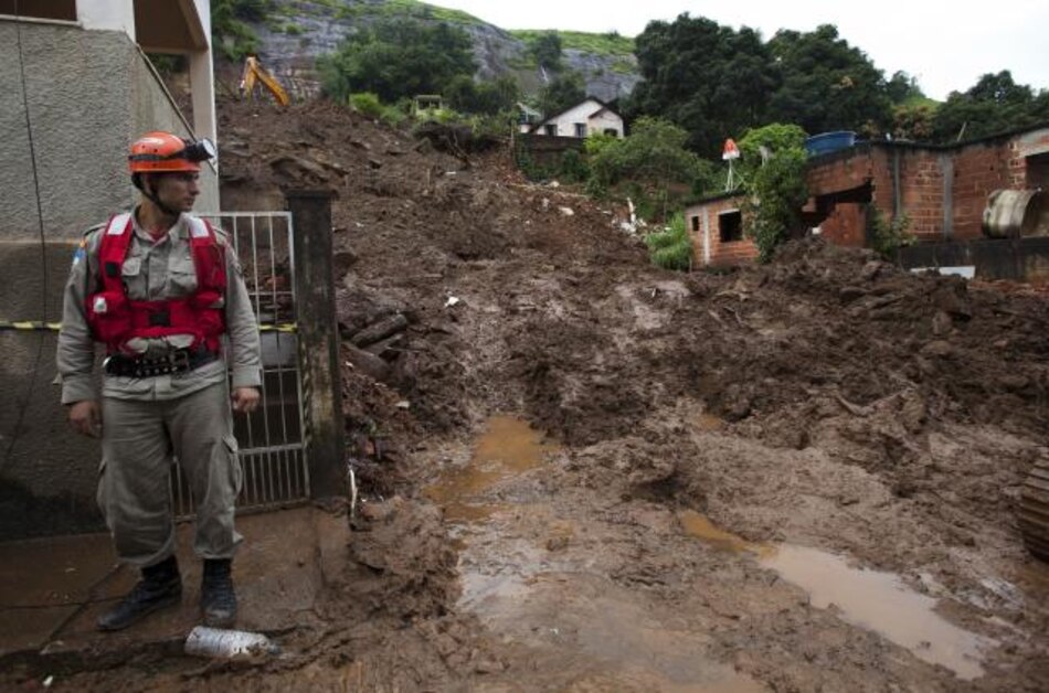 Muerte y caos por lluvias en Brasil: Saldo de una tragedia anunciada
