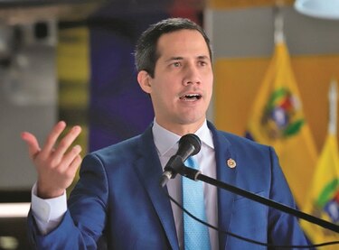 Guaidó protesta porque Petro le quitó el apoyo y ahora reconoce a  Maduro