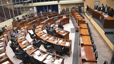 Cierran sesiones extraordinarias sin proyectos clave