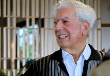 Vargas Llosa: Nunca he escrito pensando en los premios