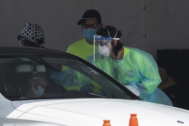 La pandemia supera los 17 millones de casos en el mundo; Estados Unidos entra en recesión