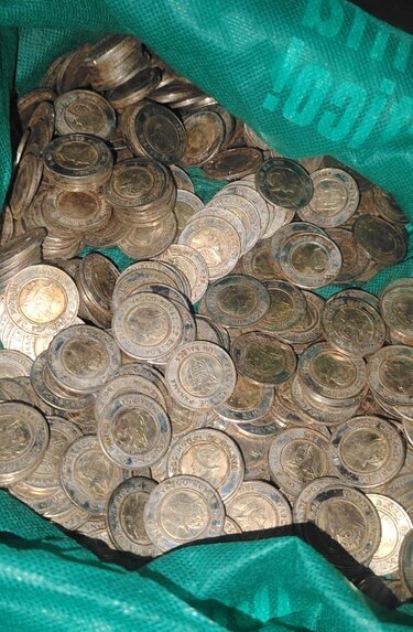 Retienen monedas ‘martinellis’ presuntamente falsas en control aduanero de Guabalá