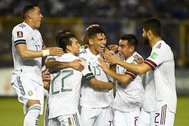 México se encumbra y Honduras se hunde en el octagonal de la Concacaf