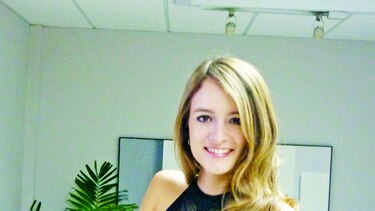 Stephanie sigue su viaje musical