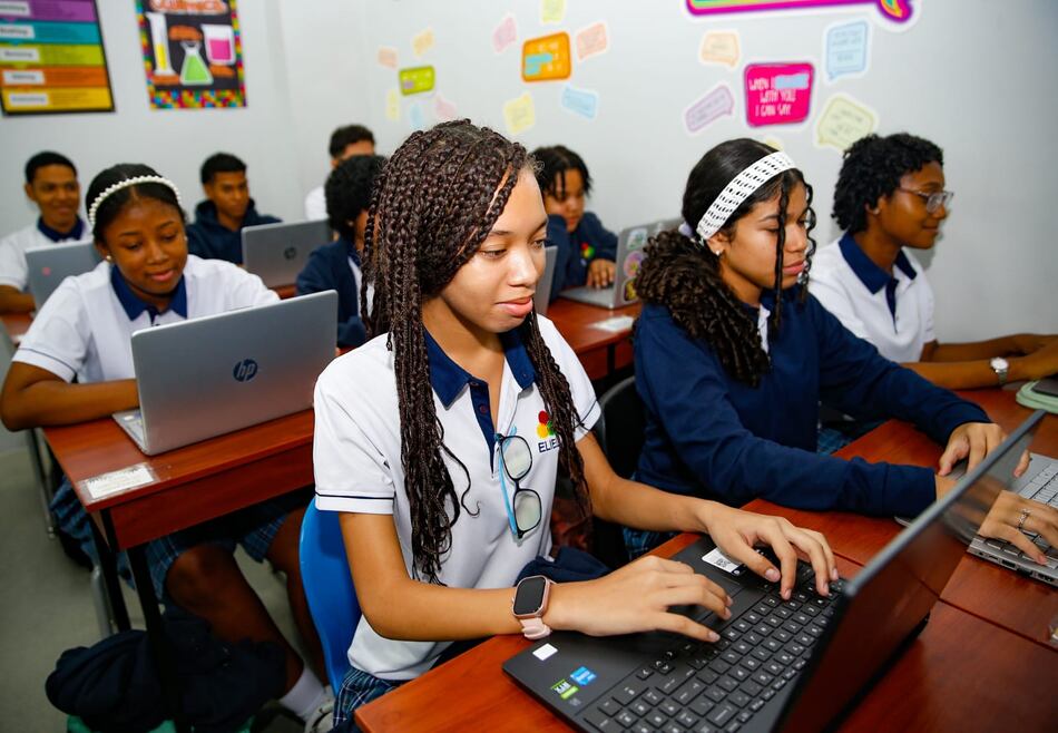 Transformando la educación: es la apuesta a un modelo de enseñanza más tecnológico y con valores