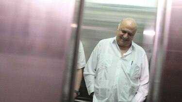 Acusan a Felipe Virzi de violar medida cautelar