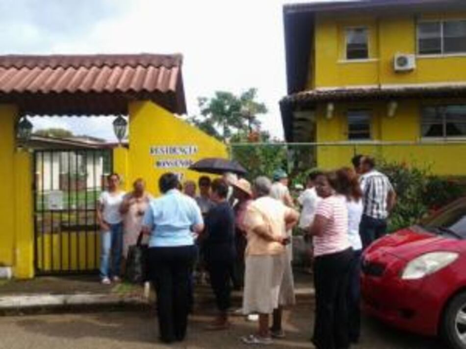 Ulloa pide ubicar a asesinos de sacerdote en Colón