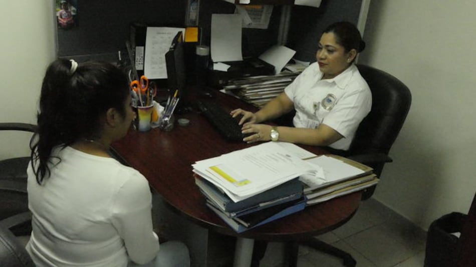 Migración: niegan permiso de casado con nacional a 282 extranjeros