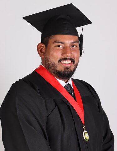 La Universidad de Panamá presenta a los graduados de su Facultad de Derecho y Ciencias Políticas