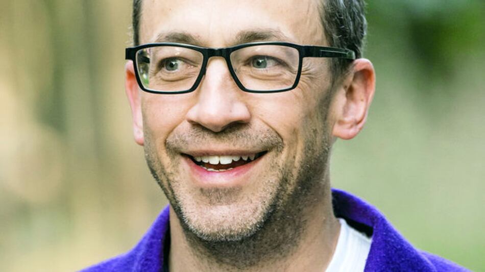 Twitter analiza reorganizar directorio