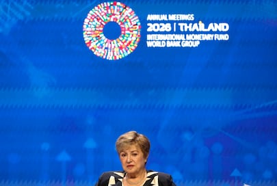 La inteligencia artificial impulsa el crecimiento mundial, pero el FMI alerta sobre el aumento de la deuda
