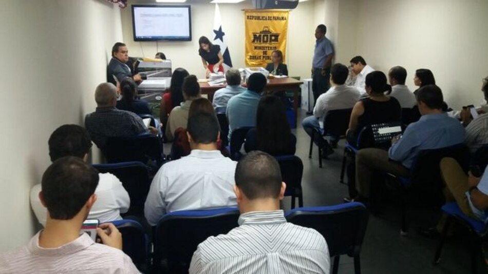 Licitan primer tramo del corredor de las playas