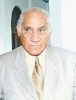 Montenegro se defiende y contraataca