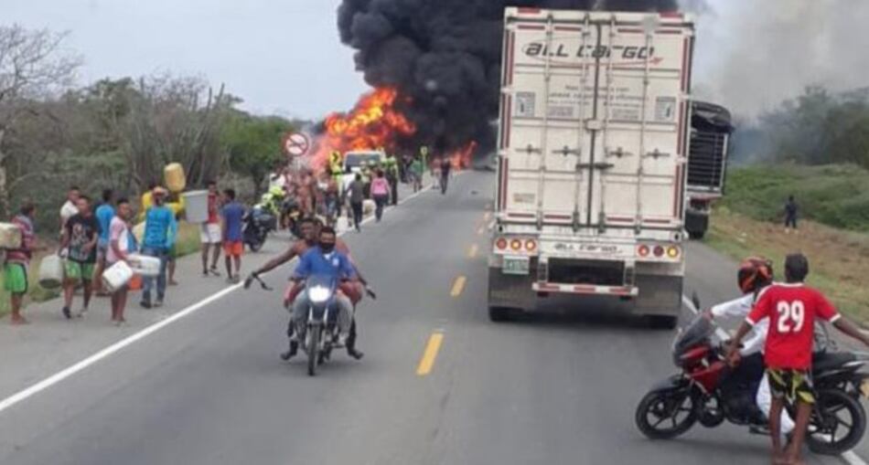 Al menos siete muertos y 49 heridos por explosión de camión en Colombia
