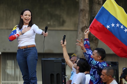 María Corina Machado denuncia que Nicolás Maduro consolida un ‘golpe de Estado’
