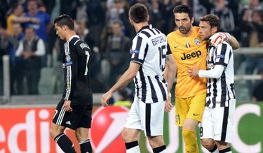 Morata y Tévez dan el primer zarpazo y Juventus supera al Real Madrid