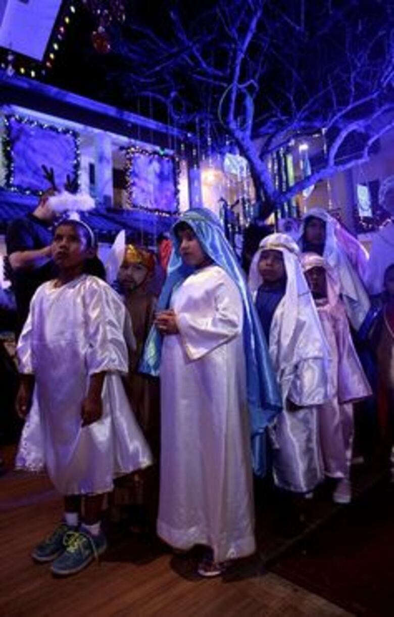 Fanlyc celebra una Navidad llena de colores