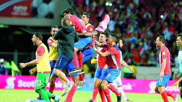 Costa Rica, al Mundial; Panamá sigue con vida