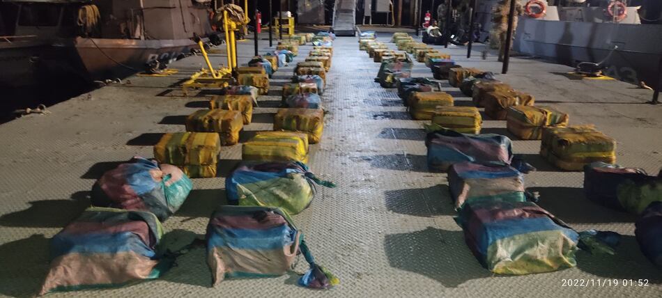 Senan se incauta de 2 mil 500 paquetes con droga en Isla San José