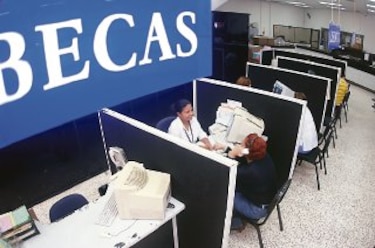 Este lunes se hará el desembolso de la beca universitaria