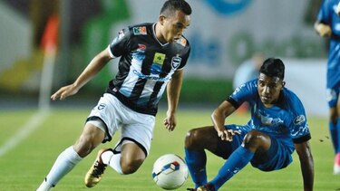 Árabe arriesga su liderato ante un nuevo Tauro FC