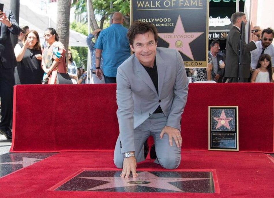 El actor Jason Bateman obtiene su estrella en Hollywood