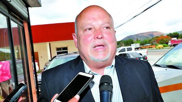 Tribunal verificará certificado de incapacidad que presentó Richard Fifer