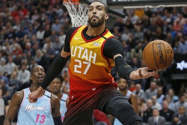 Los Jazz sobreviven al regreso de Doncic y empatan la serie ante Mavericks