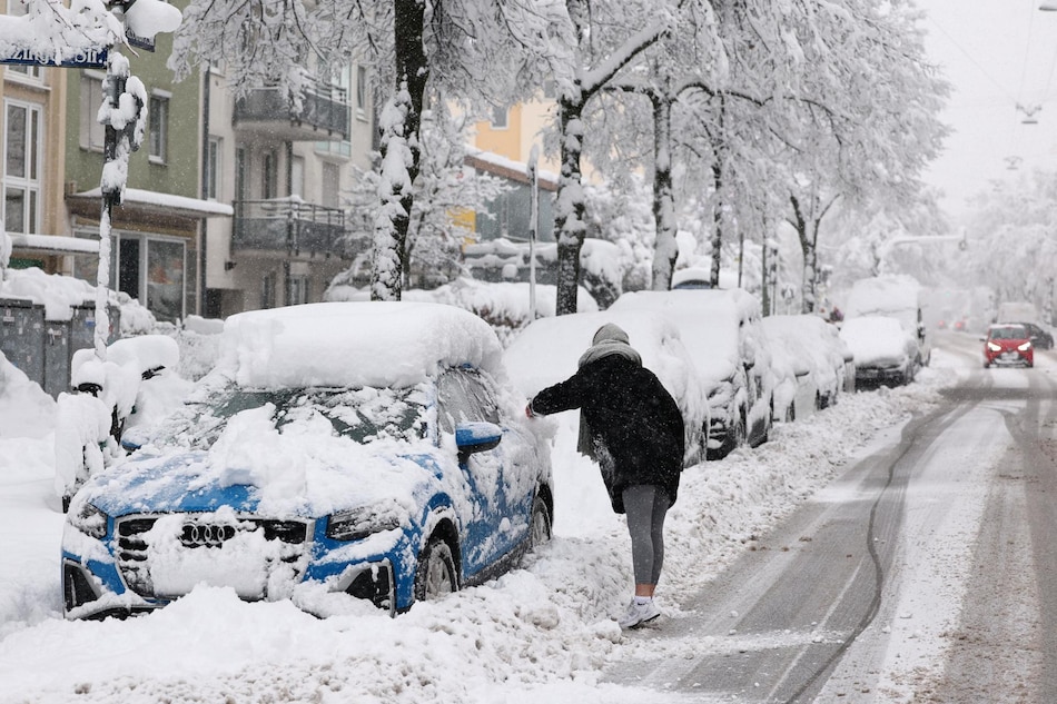 Fuertes nevadas en Alemania obligan a paralizar el tráfico aéreo