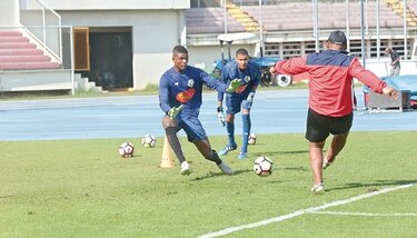 Selección entrenó ayer a todo vapor