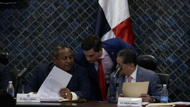 Credenciales avala nombramientos de directores de cinco instituciones