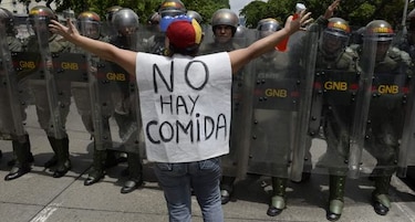 Diputado venezolano denuncia en Panamá desmanes del régimen de Nicolás Maduro