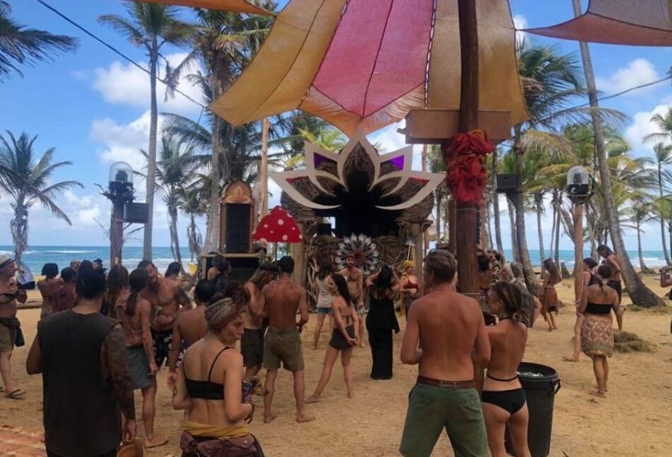 Gestionan vuelo chárter para repatriar a participantes en festival de la costa Arriba de Colón