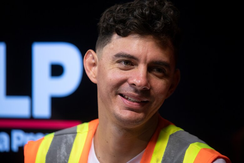 Conociendo al ‘Arquiterror’: El intrépido docente que se volvió el temor de las inmobiliarias y las autoridades